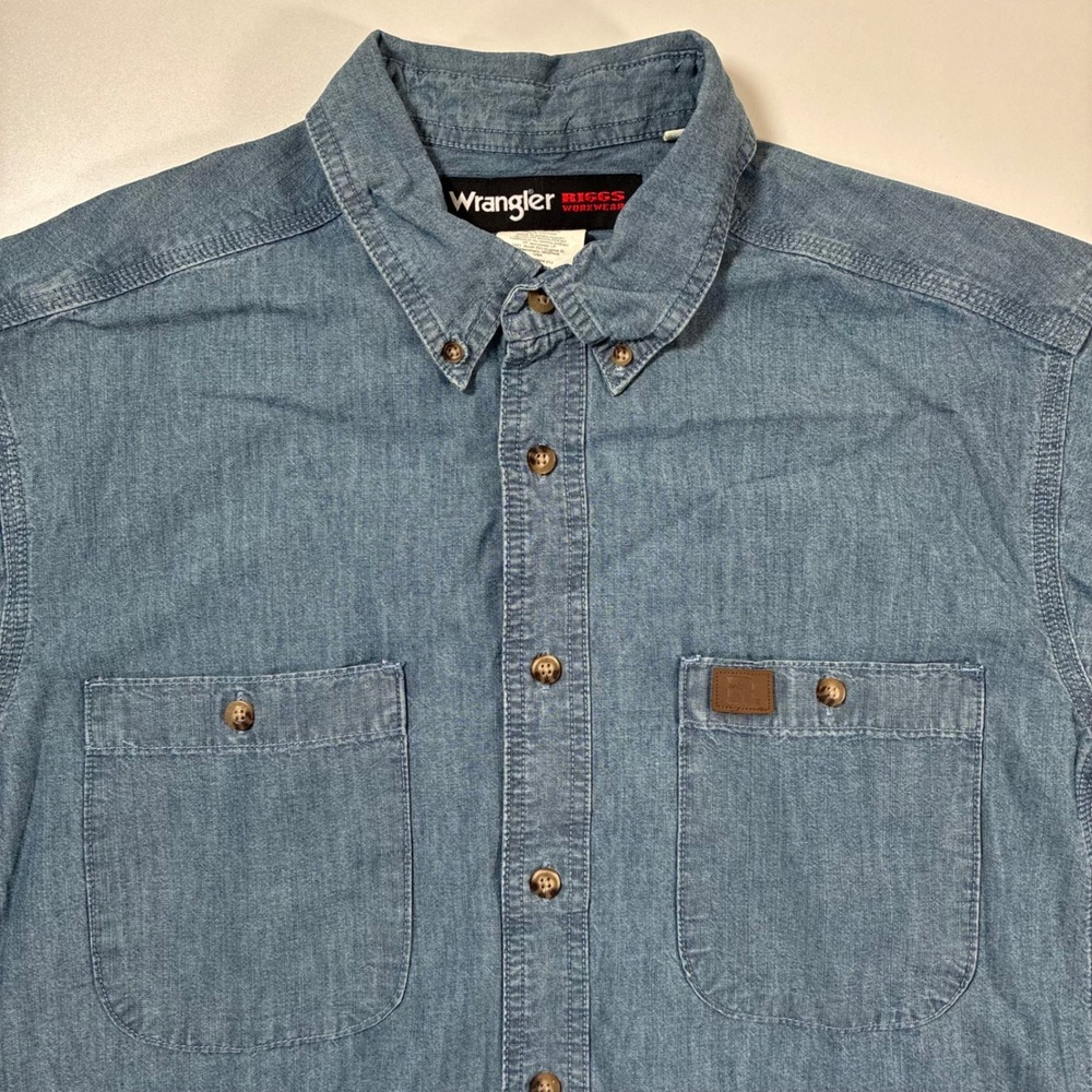 Wrangler RIGGS Denim Workwear Shirt XLT Tall Blue Short Sleeve Button Down